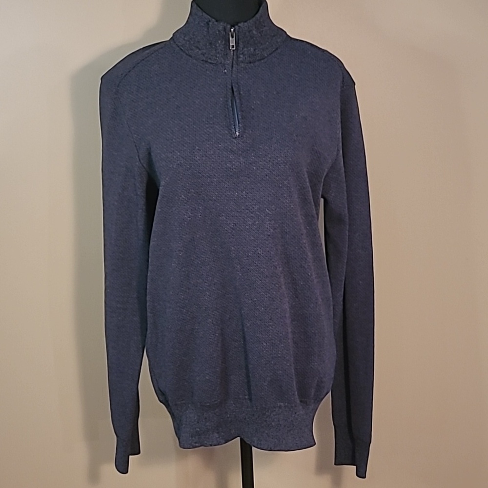 ROBERT GRAHAM Classic Long Sleeve 1/4 Zip Pullover Sweater, Size Medium